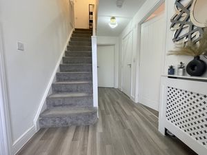 Jefferson Way- click for photo gallery